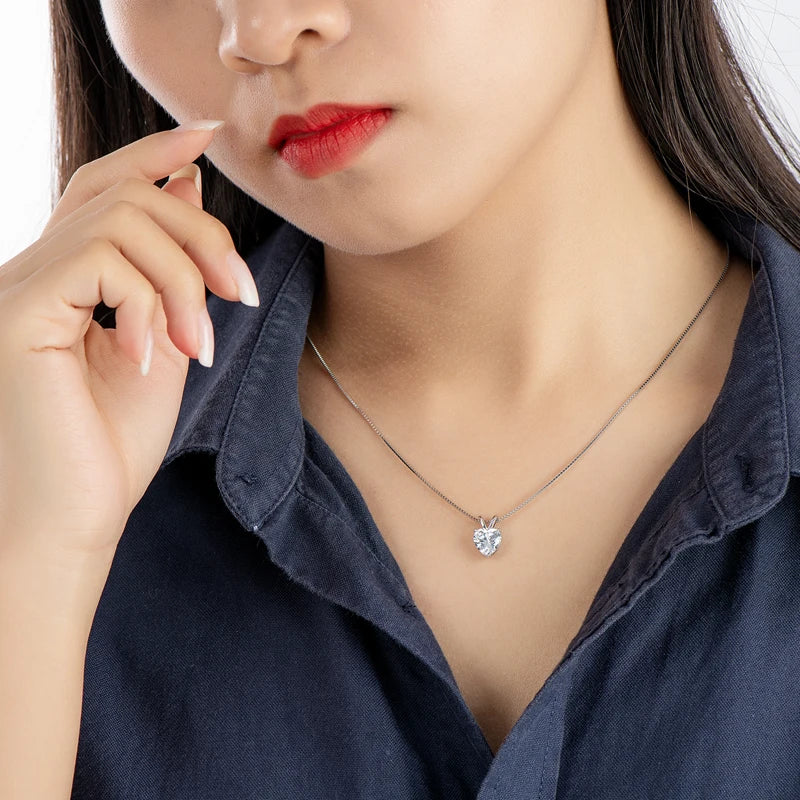 Moissanite Heart Pendant Necklace 2.0CT – D VVS1, 925 Sterling Silver Chain, Luxury Women's Jewelry, Engagement Gift