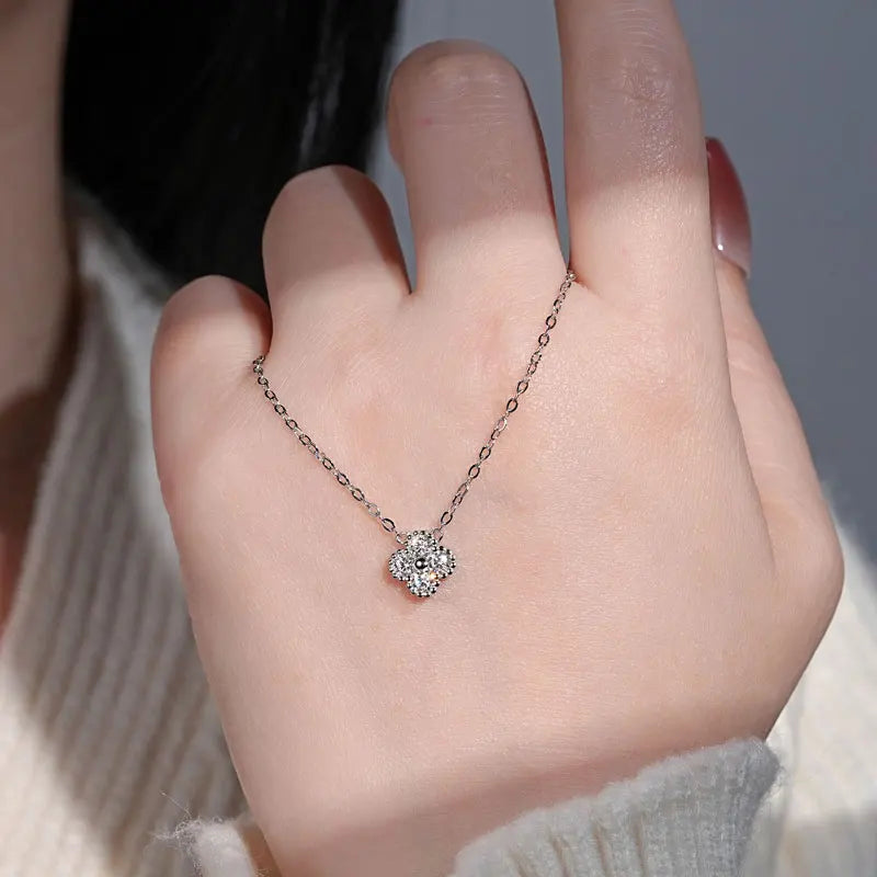 Moissanite Clover Pendant Necklace 3.0mm – D Color, 925 Sterling Silver, High-Quality Women's Engagement Jewelry